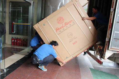 中原镇钢琴贵重工艺品无忧运